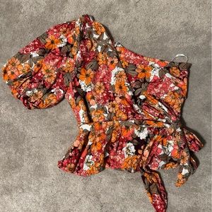 MINKPINK Floral Peplum One Shoulder Top